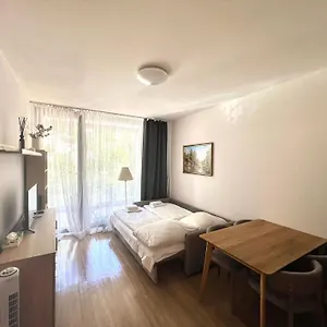 Kora Apartman